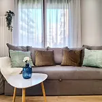 Classy 2-room With Private Garden And Air Conditioning- Old Town Apartament