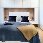 Classy 2-room With Private Garden And Air Conditioning- Old Town Apartament *