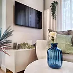 Classy 2-room With Private Garden And Air Conditioning- Old Town Kraków