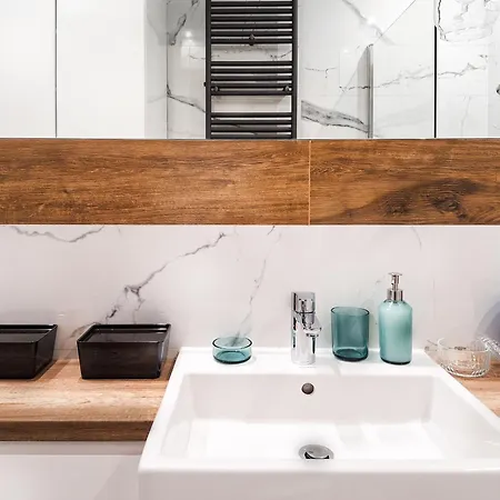 Lägenhet Classy 2-room With Private Garden And Air Conditioning- Old Town Kraków